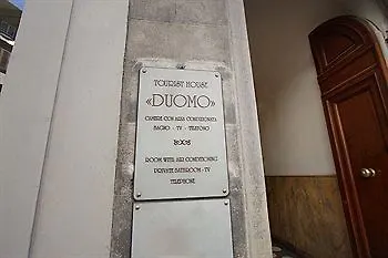 Affittacamere Tourist House Duomo 3*