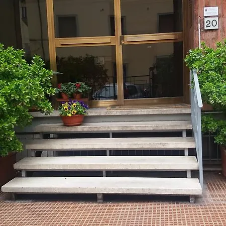 Dolce Luna Bed & Breakfast 3*