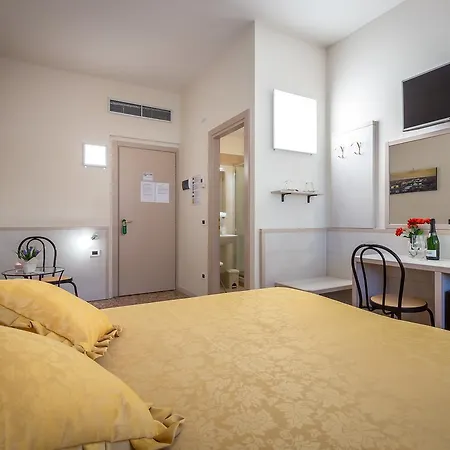 Bed & Breakfast Dolce Luna Florence