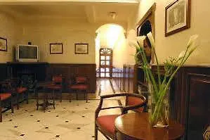 Varsavia Hotel 2*