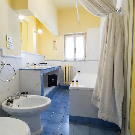 Hotel Hemeras Boutique House Dante 4*