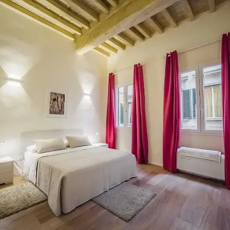 Apartment Hemeras Boutique House Pepi *