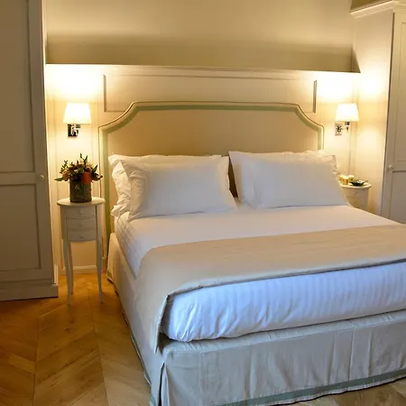 Bed & Breakfast Palazzo Della Stufa Residenza D'epoca 3*