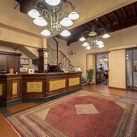 Hotel De Lanzi 3*