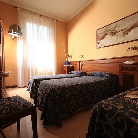 Hotel Kursaal & Ausonia 3*