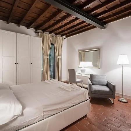 Apartment Flr Casa Di Leo In Signoria Florence