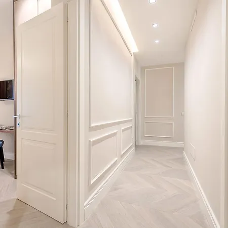 Luxury Blue River By Mmega Apartment