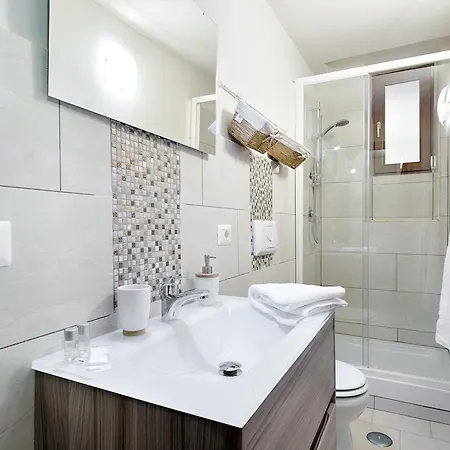 Apartment Santa Croce Cathedral By Mmega Florence