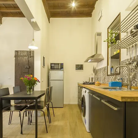 Apartment Capponi *