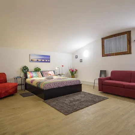 Capponi Apartment