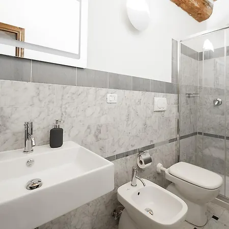Borgo Pinti Apartment Florence
