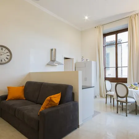 Iris By Mmega Apartment *