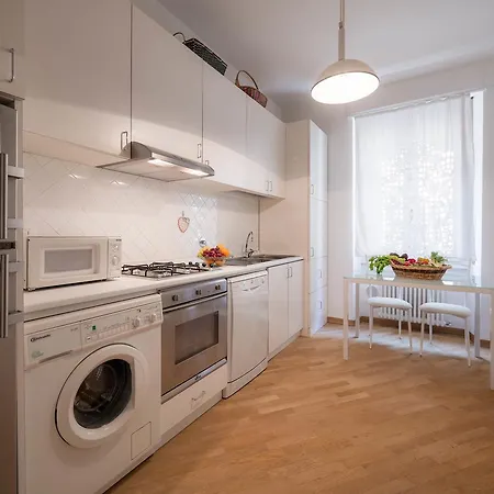 Santa Felicita Apartment Florence