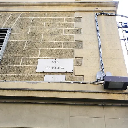 Via Guelfa Firenze