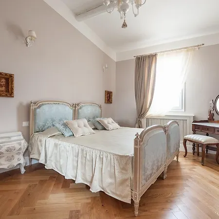 Santaelisabettafirenze1 *