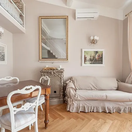 Santaelisabettafirenze1 *