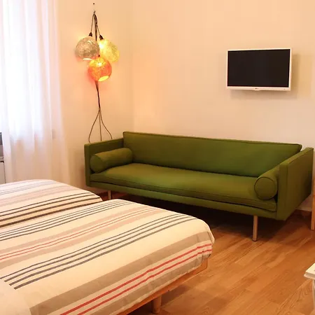 Zip . Design In Bed & Breakfast Florence