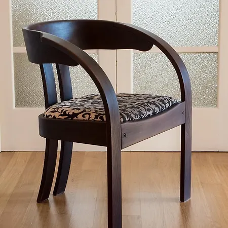 Zip . Design In Couette-café 3*