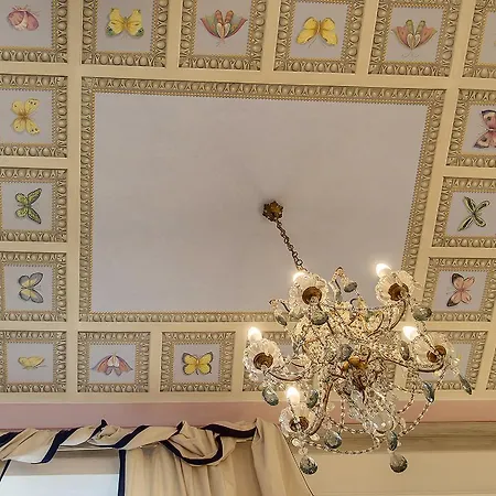 Lungarno Elegance Apartment Florence
