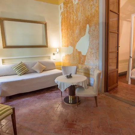 Uffizi Harmony Bed & Breakfast 3*