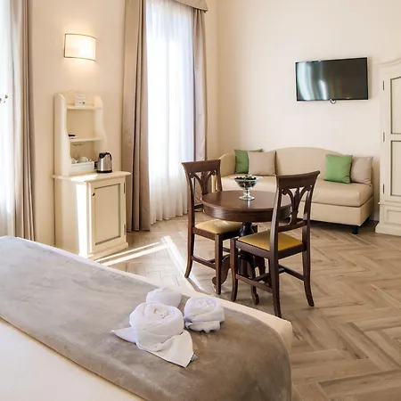Dimora Salviati Bed & Breakfast 3*