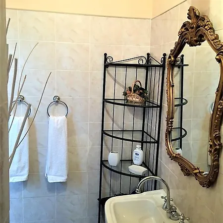 Pitti House Apartment *