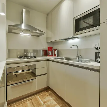 - In Duomo Apartment Florence