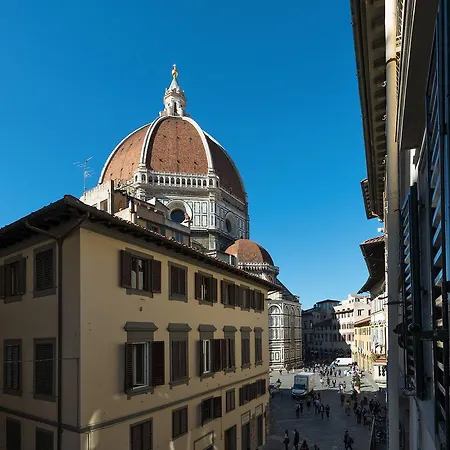 - In Duomo Apartment *