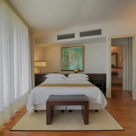 Aparthotel Eden Rock