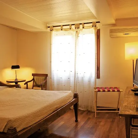 Bed & Breakfast Rondinelli Florence