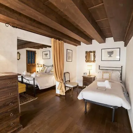 Apartment Hemeras Boutique House Servi Florence