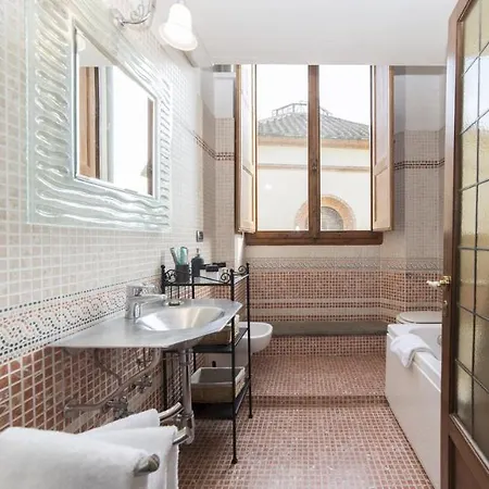 Apartment Hemeras Boutique House Servi