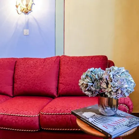 Apartment L'anfiteatro Nascosto Florence