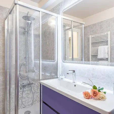 Ognissanti 3 Bedrooms Apartment