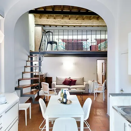 Apartment Corte Al Duomo By Mmega