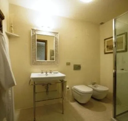 Bed & Breakfast Rondinelli 3*