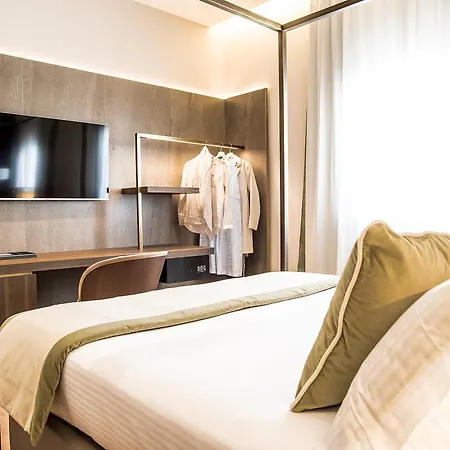 Bed & Breakfast Messori 3*