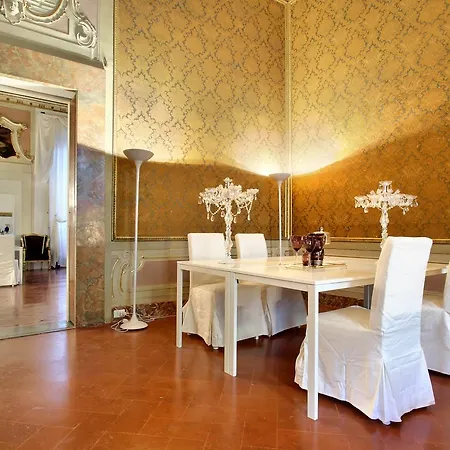 Palazzo Tolomei - Residenza D'epoca 3* Florence