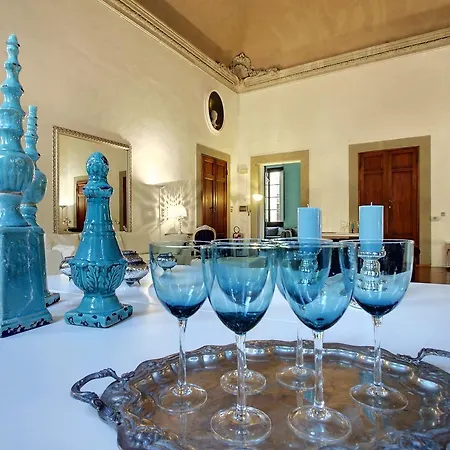 Bed & Breakfast Palazzo Tolomei - Residenza D'epoca 3*