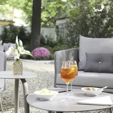 Bed & Breakfast Messori 3*