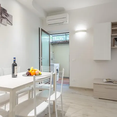 Apartment Stibbert