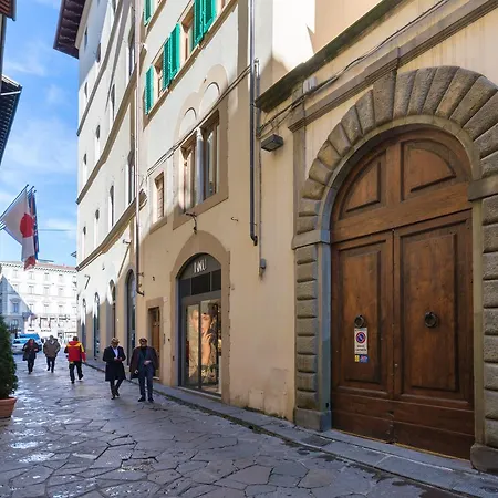 Apartment Monalda 2 Keys Of Italy