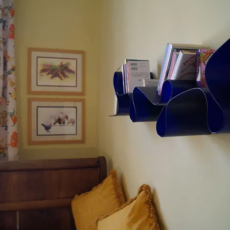 ベッド・アンド・ブレックファスト B＆b モンテ オリヴェート 3*