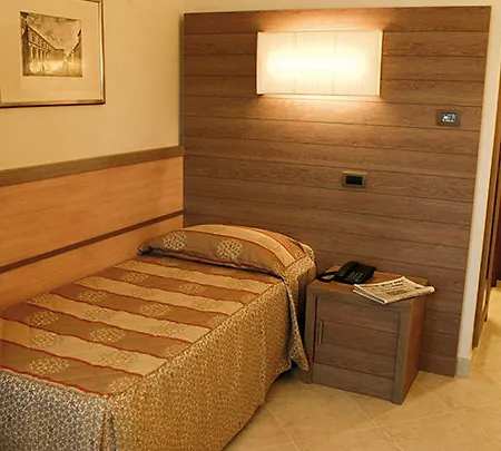 Nilhotel Hotel 4*