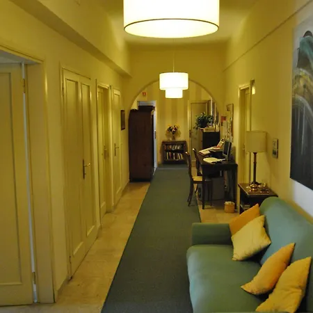 A Teatro 3* Florence