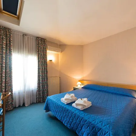 Nuova Italia Hotell
