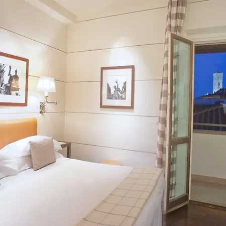 Gallery Art - Lungarno Collection Hotel