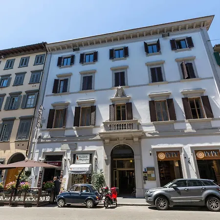 Colomba Hotel