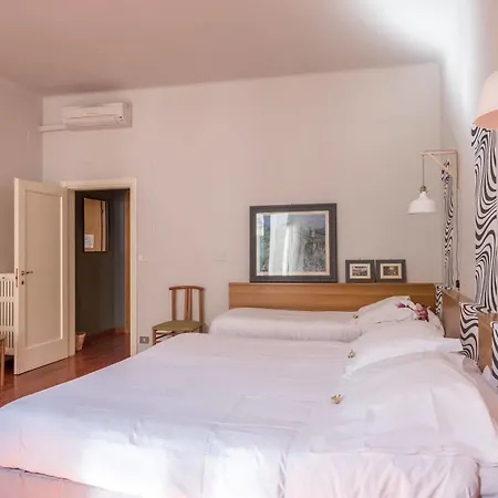 Colomba Hotel 3*