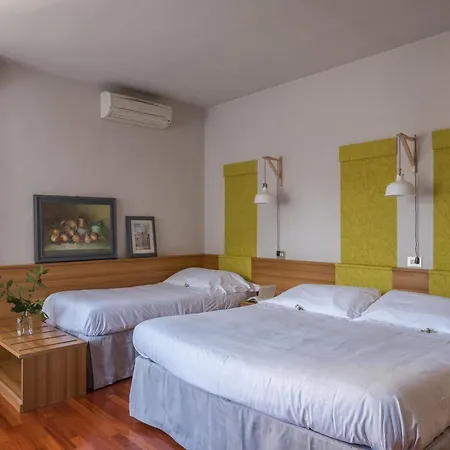 Colomba Hotel